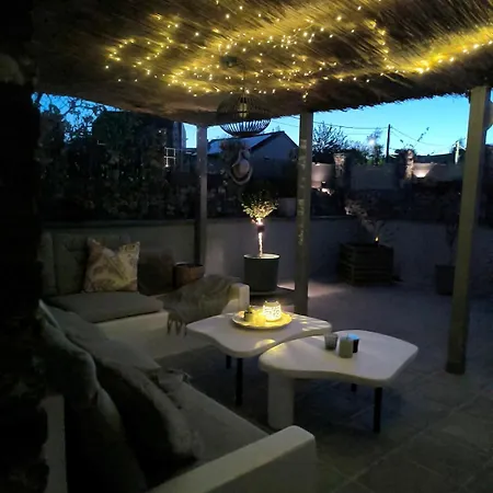Pierres & Pree Cocon De Charme Et Sa Terrasse Etoilee 別荘